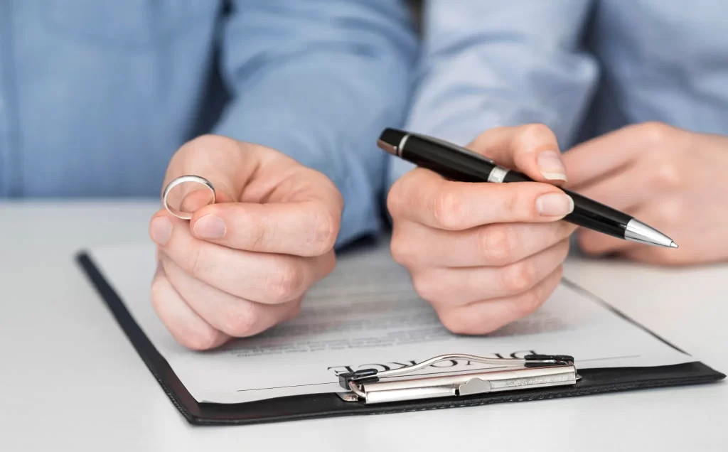 best divorce lawyers in uae